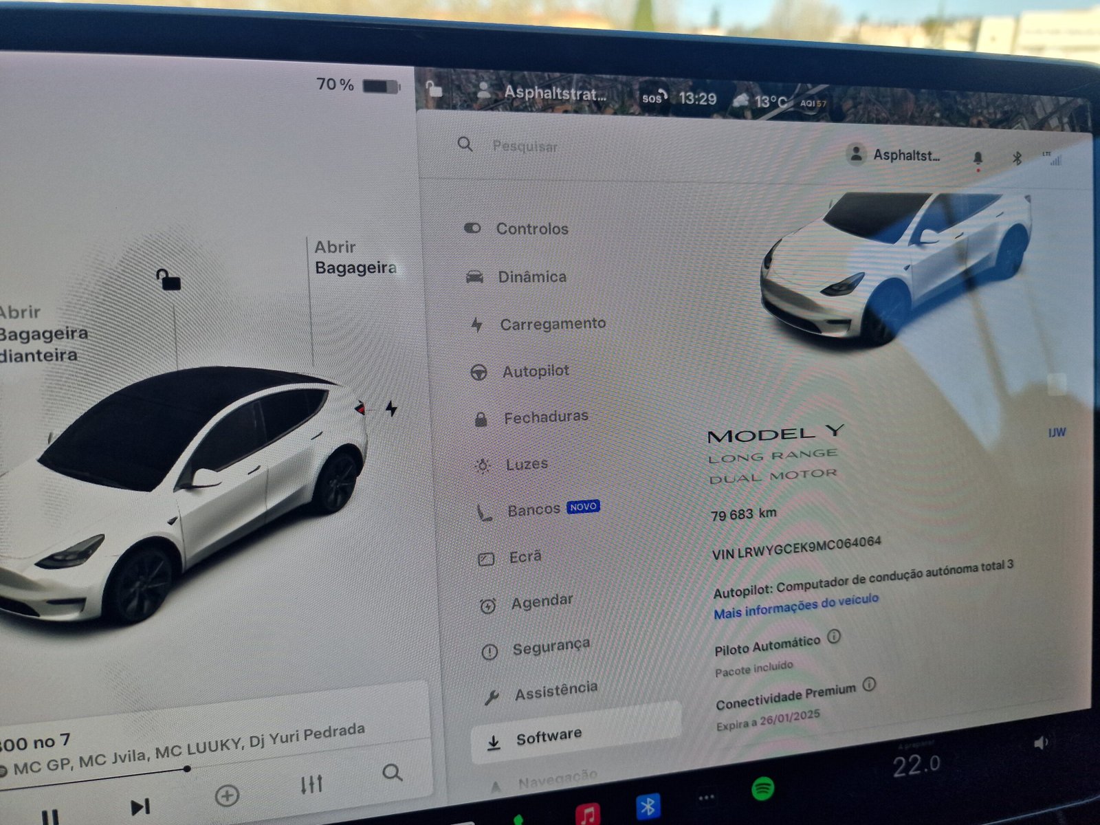 TESLA MODEL Y - LONG RANGE DUAL MOTOR AWD - Image 16