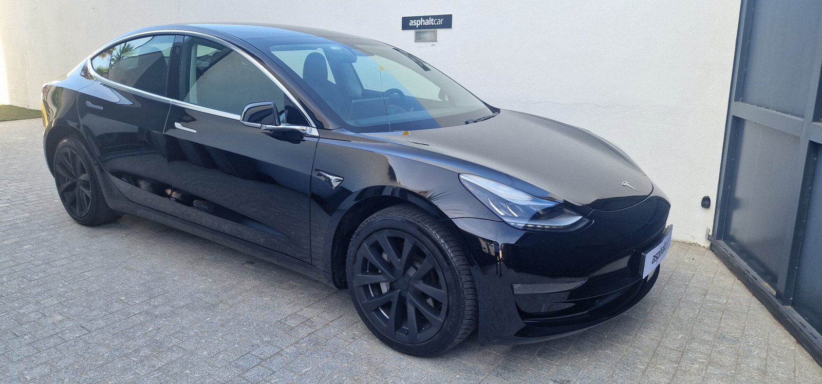 Tesla Model 3 Standard Range Plus - Image 12